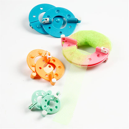 Pom-Pom Makers, dia. 3,5+5,5+7+9 cm, 4 pc/ 1 set